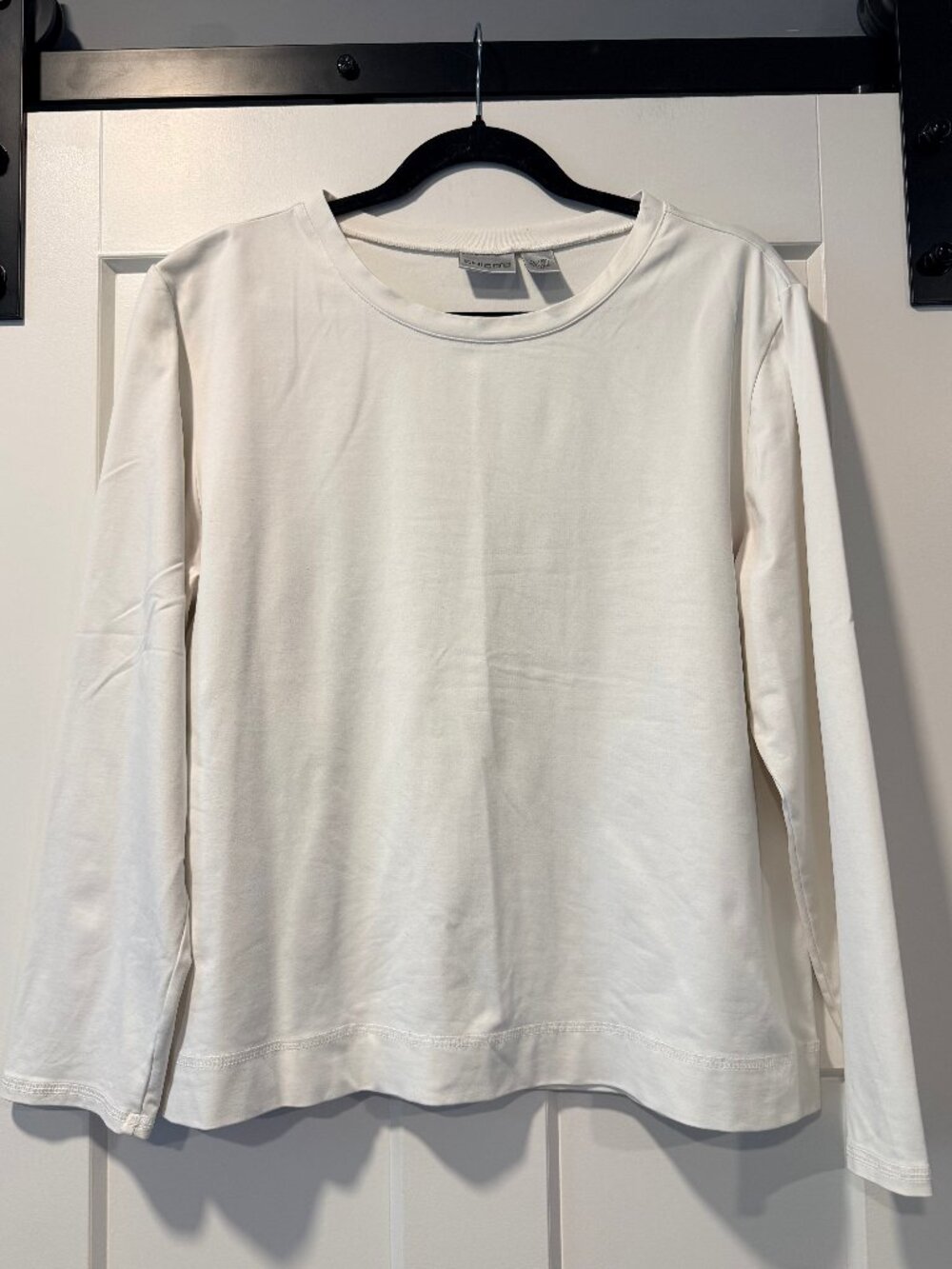 Chico's White Nylon/Spandex Long-Sleeve Capsule Tee